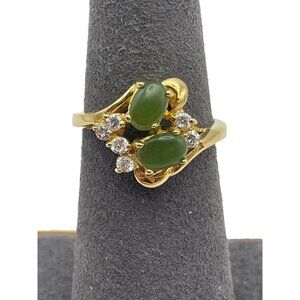 VTG JC Signed Cocktail Ring Gold Tone Rhinestone & Green Gemstone Cabs Size 5.75